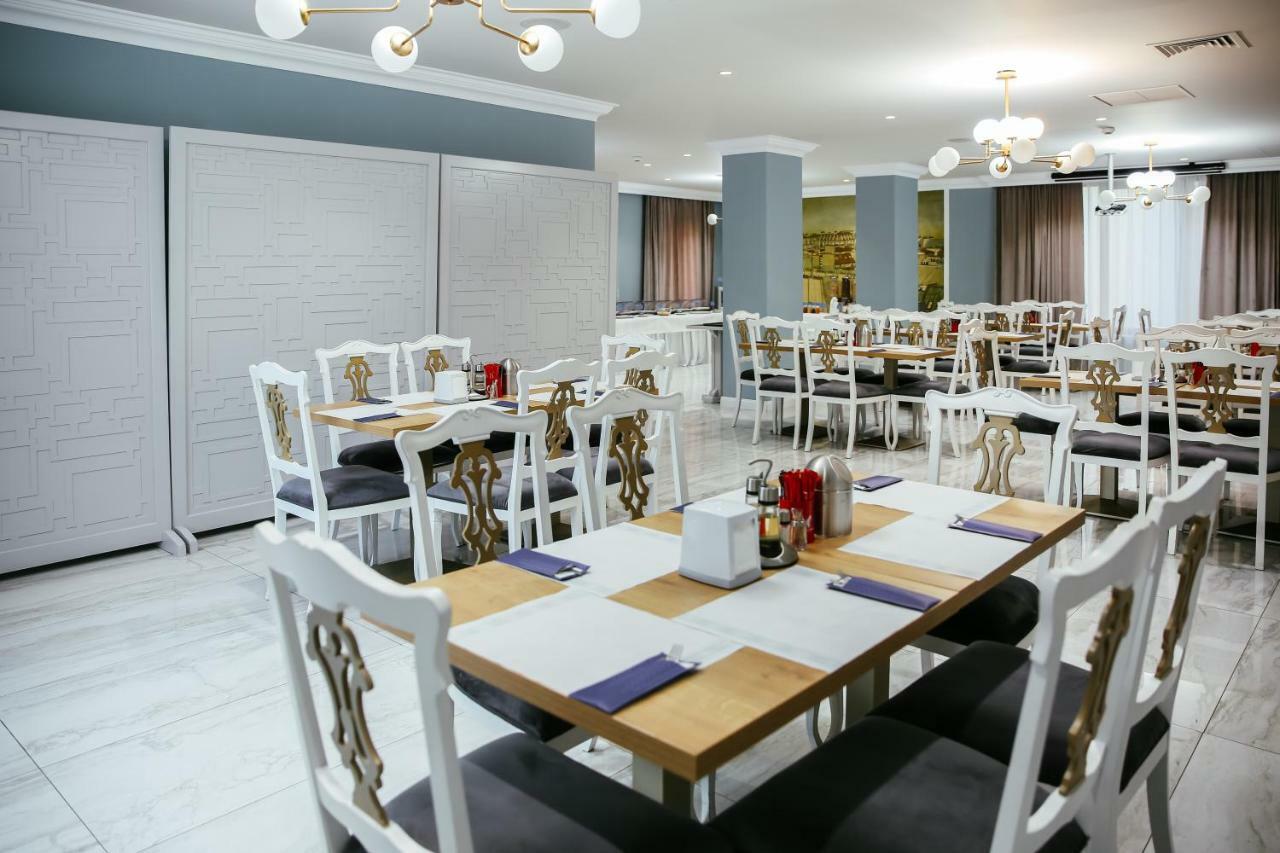 Royal Class Hotel Kluż-Napoka Zewnętrze zdjęcie
